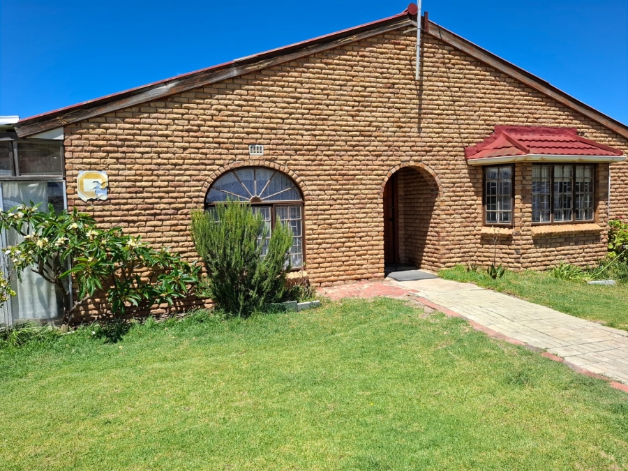 4 Bedroom Property for Sale in Fisherhaven Western Cape